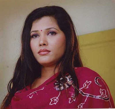 Bhojpuri Actress Seema Singh