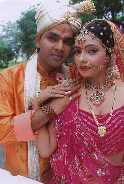 Pawan Singh in Chowa Banal Damad with Ruby singh