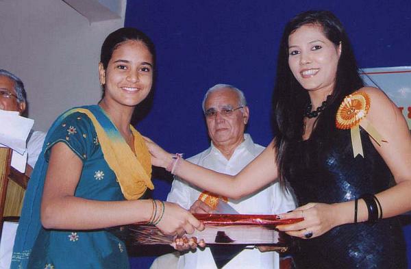 Seema Singh Honoured
