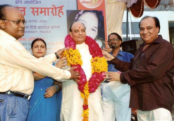 Pt.Ram Chandra Dubey honoured by Dinesh Tiwari